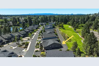 2627 NW Rippling River Court, Bend, OR 97703 - Photo 5