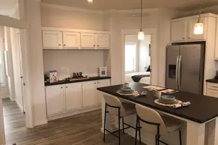 300 Luman Rd, Phoenix, OR 97535 - Photo 9