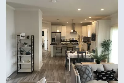 300 Luman Road #181, Phoenix, OR 97535 - Photo 3