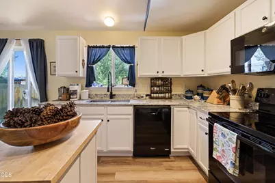1425 SW 31st Street, Redmond, OR 97756 - Photo 13