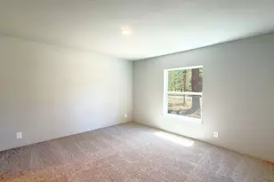 16164 Leona Ln, La Pine, OR 97739 - Photo 11