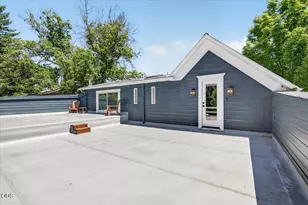 117 High St, Ashland, OR 97520 - Photo 33