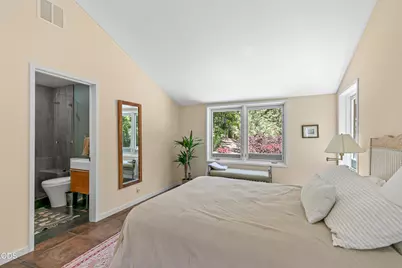 13587 Or-238, Jacksonville, OR 97530 - Photo 47