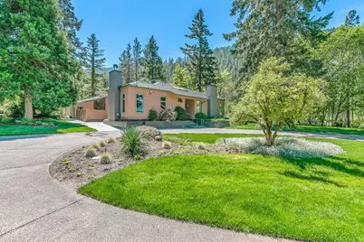 13587 Or-238, Jacksonville, OR 97530 - Photo 5