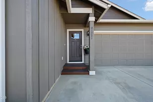 21301 Oconnor Way, Bend, OR 97701 - Photo 3