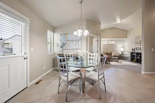 21301 Oconnor Way, Bend, OR 97701 - Photo 17