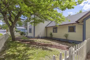 409 NW Dimmick St, Grants Pass, OR 97526 - Photo 35