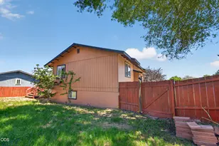 136 SE G St, Madras, OR 97741 - Photo 35