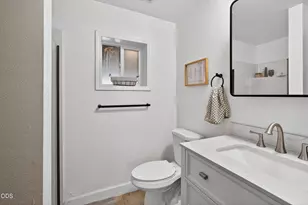 136 SE G St, Madras, OR 97741 - Photo 25