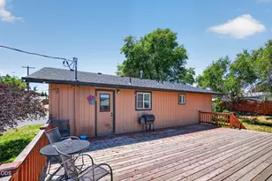 136 SE G St, Madras, OR 97741 - Photo 37