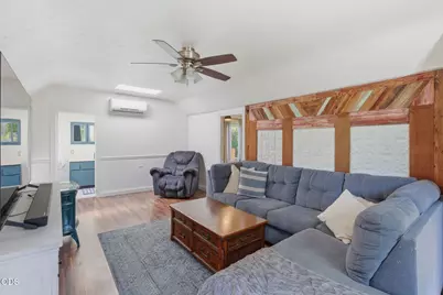 723 NE 12th Street, Grants Pass, OR 97526 - Photo 5