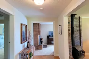 2384 NE Sunrise Ln, Prineville, OR 97754 - Photo 3