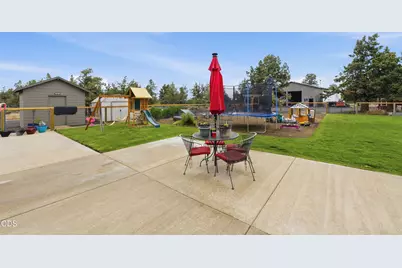4444 NE 40th Street, Redmond, OR 97756 - Photo 25