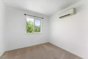 610 N Main St, Phoenix, OR 97535 - Photo 17