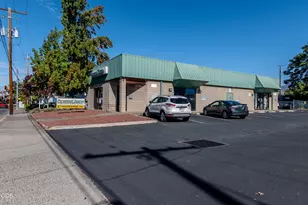 110 Hawthorne St, Medford, OR 97504 - Photo 1