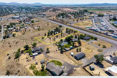 Hodges #Lot 700, Madras, OR 97741 - Photo 9