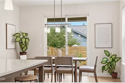 20042 SW Sunny Way, Bend, OR 97702 - Photo 15