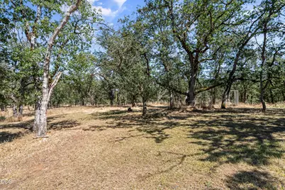 8320 Blackwell Road, Central Point, OR 97502 - Photo 31