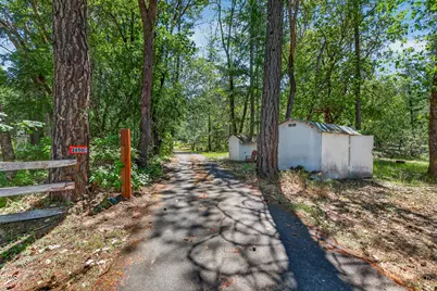 2850 E Evans Creek Road, Rogue River, OR 97537 - Photo 41