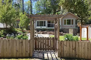 12 Pine St, Shady Cove, OR 97539 - Photo 35