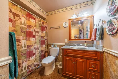 2705 Randall Avenue, Medford, OR 97502 - Photo 7