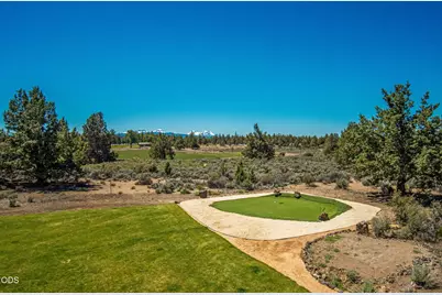 21770 Eastmont Drive, Bend, OR 97701 - Photo 53