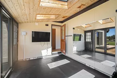 21770 Eastmont Drive, Bend, OR 97701 - Photo 29