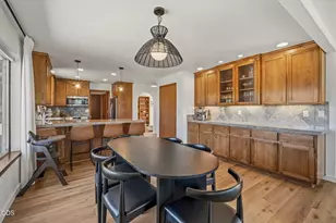 21770 Eastmont Dr, Bend, OR 97701 - Photo 21