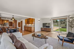 21770 Eastmont Dr, Bend, OR 97701 - Photo 25