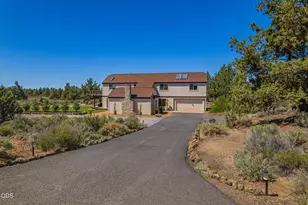 21770 Eastmont Dr, Bend, OR 97701 - Photo 3