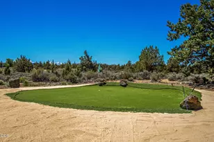 21770 Eastmont Dr, Bend, OR 97701 - Photo 55