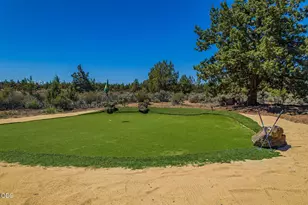 21770 Eastmont Dr, Bend, OR 97701 - Photo 57