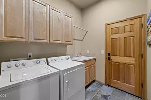 343 Mt Washington Dr, Bend, OR 97702 - Photo 31