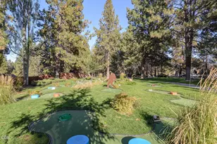 18575 SW Century Dr, Bend, OR 97702 - Photo 23