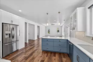 1618 River Run St, Central Point, OR 97502 - Photo 17