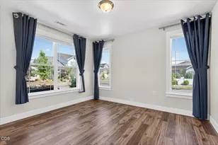 1618 River Run St, Central Point, OR 97502 - Photo 19