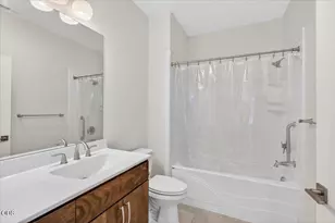 1618 River Run St, Central Point, OR 97502 - Photo 21