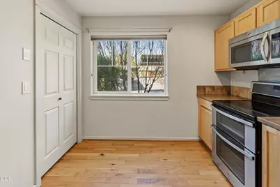 1929 NW Monterey Pines Drive #UNIT 5, Bend, OR 97703 - Photo 17