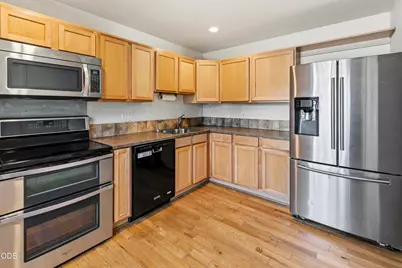 1929 NW Monterey Pines Drive #UNIT 5, Bend, OR 97703 - Photo 3