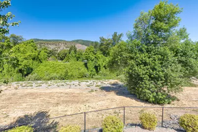 106 Creek View Lane, Rogue River, OR 97537 - Photo 41