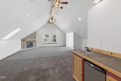 106 Creek View Lane, Rogue River, OR 97537 - Photo 31