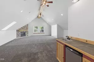 106 Creek View Ln, Rogue River, OR 97537 - Photo 31