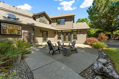 104 NW Dawnhill Court, Grants Pass, OR 97526 - Photo 31