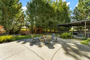 104 NW Dawnhill Ct, Grants Pass, OR 97526 - Photo 29