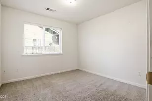 1005 N 10th St, Central Point, OR 97502 - Photo 13