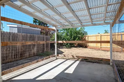 1005 N 10th Street, Central Point, OR 97502 - Photo 15