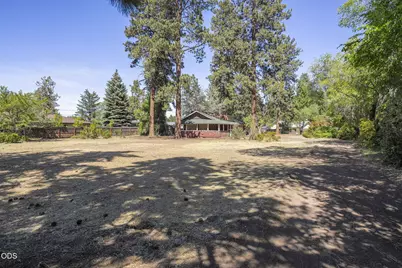 1920 NE 8th Street, Bend, OR 97701 - Photo 13