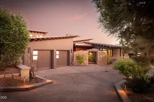 62608 Sparrow Hawk Cir, Bend, OR 97703 - Photo 1