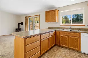 6565 NW Homestead Way, Redmond, OR 97756 - Photo 17