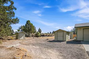 6565 NW Homestead Way, Redmond, OR 97756 - Photo 43